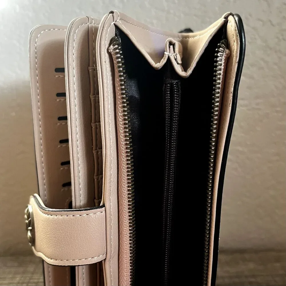 Wallet Clutch Travelambo Blush Waxed Leather Large Capacity Wristlet NWOT